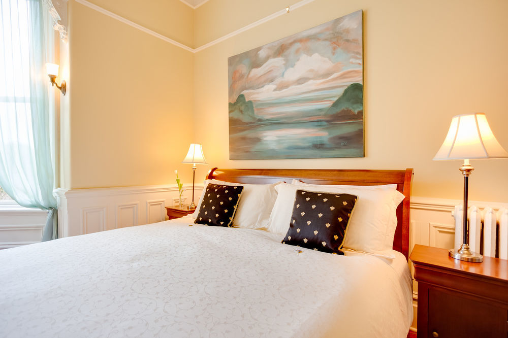 Fairholme Manor Inn Victoria Dış mekan fotoğraf
