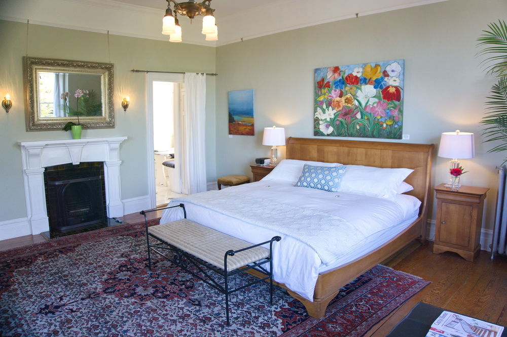 Fairholme Manor Inn Victoria Dış mekan fotoğraf