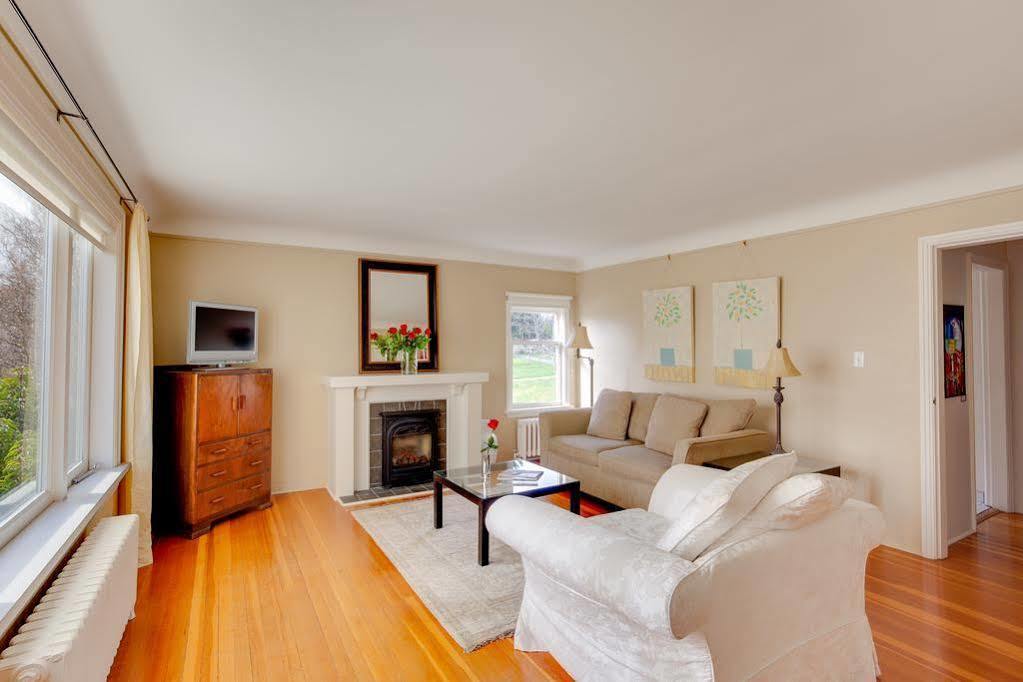 Fairholme Manor Inn Victoria Dış mekan fotoğraf